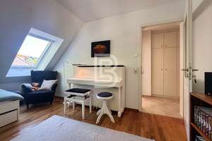 Erbpacht: Stilvolle DG-Wohnung mit großer Sonnenterrasse und ausgebautem Dachspitz in FR-Herdern – 79104 Herdern-Nord, Freiburg im Breisgau – Vorschaubild 14