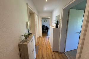 VR IMMO: Viel Raum zum Leben – Erdgeschosswohnung mit Terrasse und Garage in Kreuztal‑Ferndorf! – Die vollständige Adresse der Immobilie erhältst du vom Anbieter., 57223 Kreuztal – Vorschaubild 4