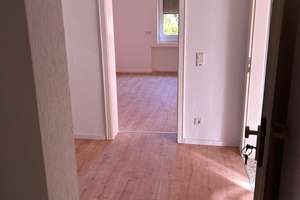 Wohnen mit Charakter: Vier-Zimmer-Wohnung in Essen-Fischlaken – Die vollständige Adresse der Immobilie erhältst du vom Anbieter., 45239 Fischlaken, Essen – Vorschaubild 8