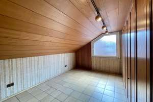 gemütliche Dachgeschoss-Wohnung mit Balkon in Dortmund Söderholz – Alpenrosenstr. 37 b, 44289 Sölderholz, Dortmund – Vorschaubild 19