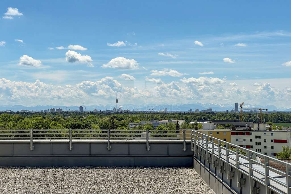 Immobilie in Oberschleißheim - Atemberaubender Weitblick garantiert! Modernes Penthouse zum Wohlfühlen - Bild 3