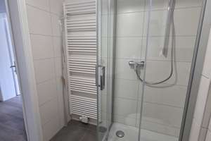 Frisch sanierte zwei Zimmer Wohung mit modernem Badezimmer ! – Alsenstraße 15, 42103 Elberfeld, Wuppertal – Vorschaubild 10
