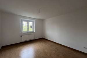 Hell durchflutete 2-Zimmer-Wohnung mit Balkon - Nähe Wöhrder See – Erhardstr. 18, 90482 Tullnau, Nürnberg – Vorschaubild 3