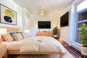 AS IMMOBILIEN: 145m² große, sanierte 5-Zimmer Eigentumswohnung, EBK, Stellplatz -  Wiesbaden-Südost – Wiesbaden – Vorschaubild 4
