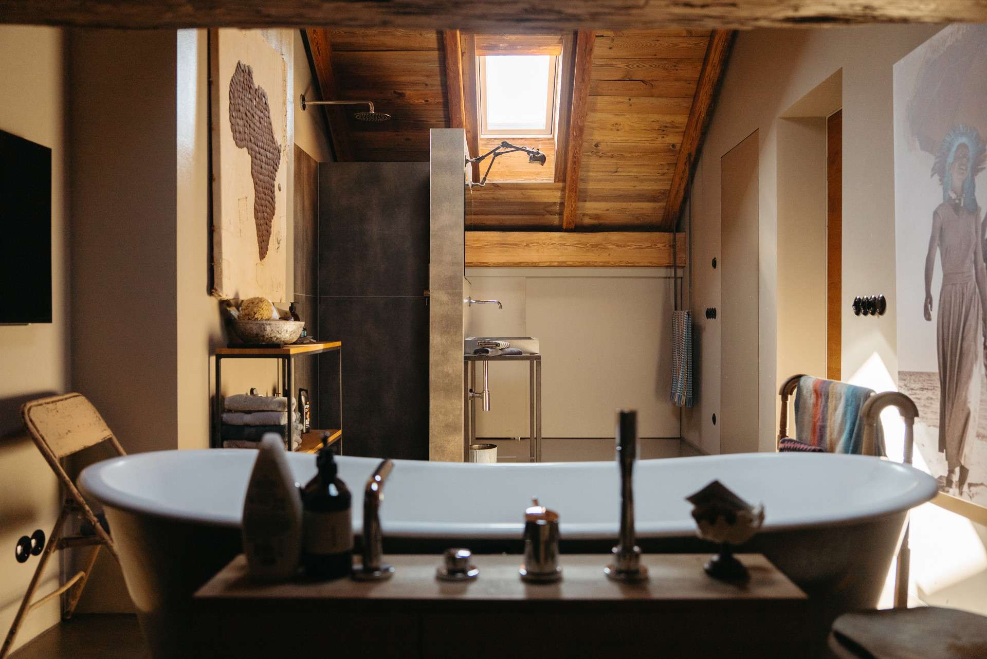 Immobilie in Chieming - Loftwohnung auf zwei Ebenen - ein Lebensgefühl, das Geschichte schreibt - Bild 17