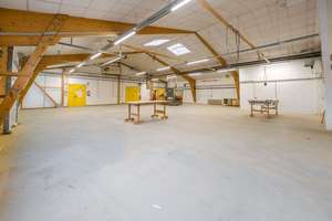 Wohn- und Gewerbeensemble mit zwei Hallen in Bottrop-Grafenwald – Die vollständige Adresse der Immobilie erhältst du vom Anbieter., 46244 Grafenwald, Bottrop – Vorschaubild 30
