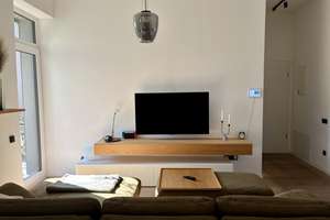 Thoughtfully Furnished 4-Room Apartment with Garden, Smart Home, High Ceilings – Die vollständige Adresse der Immobilie erhältst du vom Anbieter., 40235 Flingern Nord, Düsseldorf – Vorschaubild 9