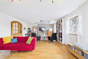 Wohlfühloase mit Gartenidylle: Modernisiertes Haus mit Einliegerwohnung, Doppelgarage und PV-Anlage – Die vollständige Adresse der Immobilie erhältst du vom Anbieter., 84137 Vilsbiburg – Vorschaubild 9