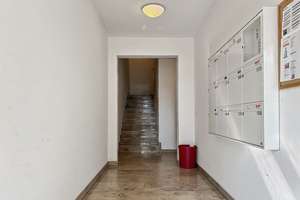 Helle 3-Zimmer-Erdgeschoss-Wohnung mit 60m² Privatgarten sowie Tiefgaragenstellplatz in Moosach – Die vollständige Adresse der Immobilie erhältst du vom Anbieter., 80993 Alt-Moosach, München – Vorschaubild 13