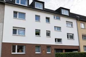 Schicke Stadtwohnung 1. OG mit Balkon