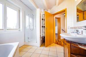 BRUMANI | Modernes Einfamilienhaus mit hochwertigem Anbau, Doppelgarage und Pool in Buggingen – Die vollständige Adresse der Immobilie erhältst du vom Anbieter., 79426 Buggingen – Vorschaubild 23