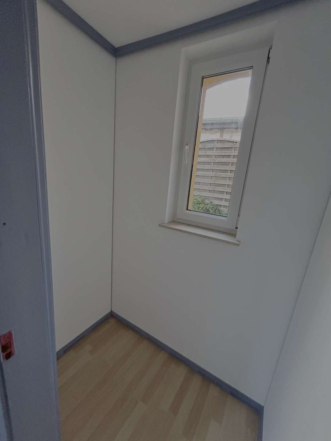 Immobilie in Hermsdorf - repräsentatives Mehrfamilienhaus in bestem Zustand - voll vermietet - Bild 2