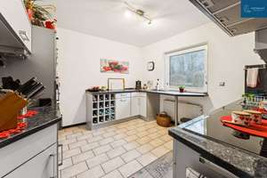 Premium Zweifamilienhaus in ruhiger Wohnlage mit tollem Grundstück in Wuppertal-Vohwinkel – Die vollständige Adresse der Immobilie erhältst du vom Anbieter., 42327 Vohwinkel, Wuppertal – Vorschaubild 5