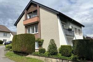Gepflegtes Mehrfamilienhaus mit drei Wohneinheiten in Hohenhausen! – Die vollständige Adresse der Immobilie erhältst du vom Anbieter., 32689 Kalletal – Vorschaubild 3