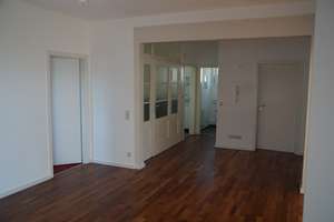 Großzügige 4 ½-Zimmerwohnung in Reutlingen (116,5 m²) in ruhiger zentrumsnahe LageR – Die vollständige Adresse der Immobilie erhältst du vom Anbieter., 72762 Reutlingen-Mitte, Reutlingen – Vorschaubild 9