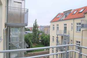 Zeitmietvertrag! Komplett sanierte 2-Zimmer-Wohnung mit Balkon! – Kopenhagener Str. 13, 10437 Prenzlauer Berg, Berlin – Vorschaubild 5