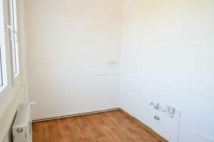 Charmante 3-Raumwohnung sucht liebenswerte Mieter – 39110 Stadtfeld West, Magdeburg – Vorschaubild 4