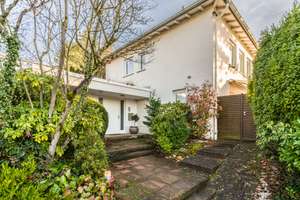 WOW*Paul & Partner* SPITZEN LAGE IN WIESBADEN - BIRNBAUM!  EINFAMILIENHAUS ZUM TRÄUME VERWIRKLICHEN! – Die vollständige Adresse der Immobilie erhältst du vom Anbieter., 65191 Sonnenberg, Wiesbaden – Vorschaubild 3