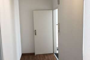 Einbauküche inklusive.  3 Zimmer, Küche, Diele, Bad, Balkon, Doppelgarage – Dorstener Straße 196, 44809 Hamme, Bochum – Vorschaubild 15