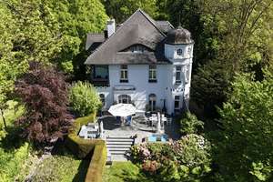 Zeitlose Eleganz – Denkmalgeschützte Villa mit historischem Charme! – Die vollständige Adresse der Immobilie erhältst du vom Anbieter., 45886 Ückendorf, Gelsenkirchen – Vorschaubild 2