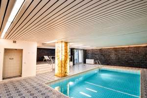 City-Oase Zooviertel: Bildschöne ETW im EG! Große Terrasse! Indoor-Pool! Sauna! Garage! – Die vollständige Adresse der Immobilie erhältst du vom Anbieter., 40237 Düsseltal, Düsseldorf – Vorschaubild 12
