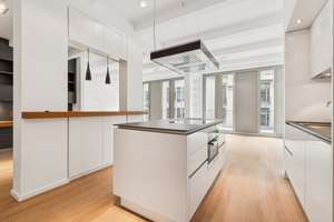 Luxus trifft Lage – Exklusives 5-Zimmer-Loft im Herzen Hamburgs – Die vollständige Adresse der Immobilie erhältst du vom Anbieter., 20457 Hamburg-Altstadt, Hamburg – Vorschaubild 5