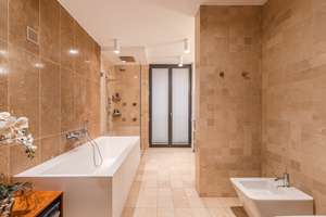 Top-Lage, Großzügigkeit, Rheinblick, TG, Aufzug, Concierge: Begeisterndes Domizil – Die vollständige Adresse der Immobilie erhältst du vom Anbieter., 40213 Altstadt, Düsseldorf – Vorschaubild 28