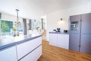 Außergewöhnliches Architektenhaus - hochwertig modernisiert mit Wintergarten & Tiefgarage – 61267 Neu-Anspach – Vorschaubild 9