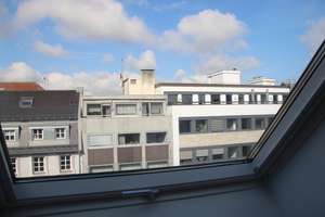 Exklusive 2,5-Zimmer-Maisonette-Wohnung mit Einbauküche & Tiefgaragenstellplatz im Zentrum ER – Nürnberger Str. 62, 91052 Rathausplatz, Erlangen – Vorschaubild 42
