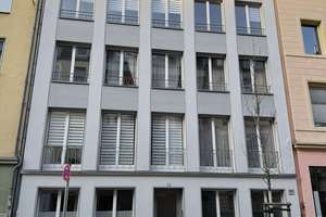 Zentral. Charmant. Pempelfort. Dachgeschoss-Wohnung 51m² 2 Zimmer Küche Wannenbad 2 X Terrasse – Die vollständige Adresse der Immobilie erhältst du vom Anbieter., 40479 Pempelfort, Düsseldorf – Vorschaubild 9