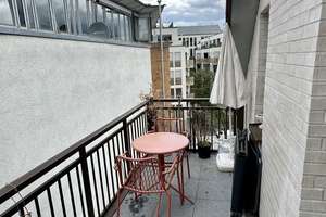 Stilvolle 2,5-Zimmer-Dachgeschosswohnung mit gehobener Innenausstattung mit EBK in Stuttgart – Christophstraße 5, 70178 Rathaus, Stuttgart – Vorschaubild 14