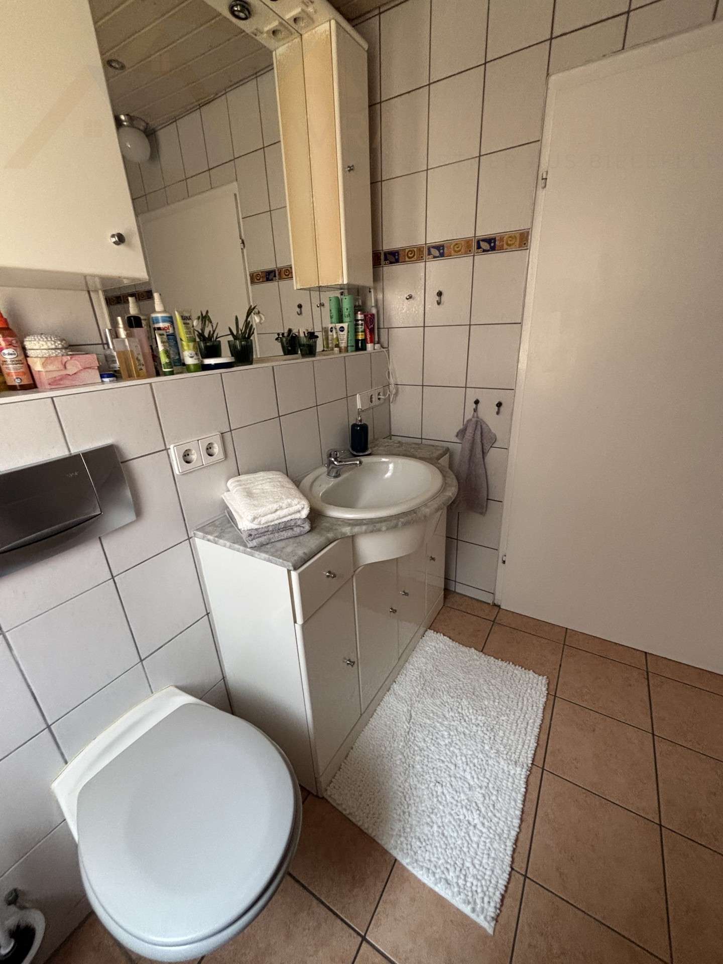 Immobilie in Notzingen - Provisionsfrei!!
Einfamilienhaus in Notzingen zu Verkaufen - Bild 2