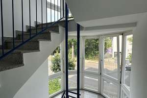 Großzügiges Haus mit 11 Zimmern in Offenbach-Bieber, Bj. 1992 – Die vollständige Adresse der Immobilie erhältst du vom Anbieter., 63073 Bieber, Offenbach am Main – Vorschaubild 4