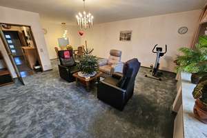 Familienfreundliches Reihenhaus mit ca. 169 m² Wohn-/Nutzfläche und ca. 306 m² Grun – Die vollständige Adresse der Immobilie erhältst du vom Anbieter., 45139 Frillendorf, Essen – Vorschaubild 5