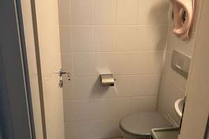 Befristete 4-Zimmer-Wohnung in Sachsenhausen-Süd (bis einschließl. Juli 2029) – Sachsenhäuser Landwehrweg 94, 60599 Sachsenhausen-Süd, Frankfurt am Main – Vorschaubild 12