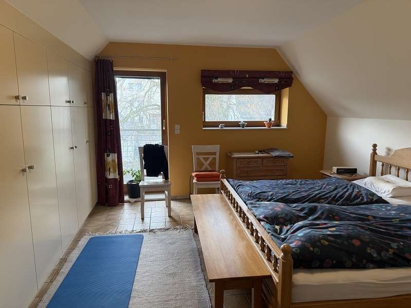 Immobilie in Hövelhof - Mehrfamilienhaus auf großem Grundstück in zentraler Lage von Hövelhof - Bild 5