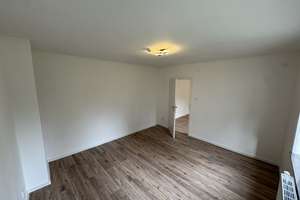 Frisch sanierte 2-Zimmerwohnung in Köln Nippes mit Vorgarten – Die vollständige Adresse der Immobilie erhältst du vom Anbieter., 50737 Weidenpesch, Köln – Vorschaubild 3