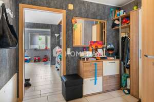 Gepflegt, durchdacht und naturnah: Repräsentative DHH mit Terrasse, Garten und Garage separat – Die vollständige Adresse der Immobilie erhältst du vom Anbieter., 80997 Allach, München – Vorschaubild 10