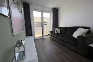 LUXUS Hausboot - 3 Etagen - 100m² Wohnen + 120 m² SONNENTERRASSE - Kamin, Kino, komplett individuell – Potsdam – Vorschaubild 27