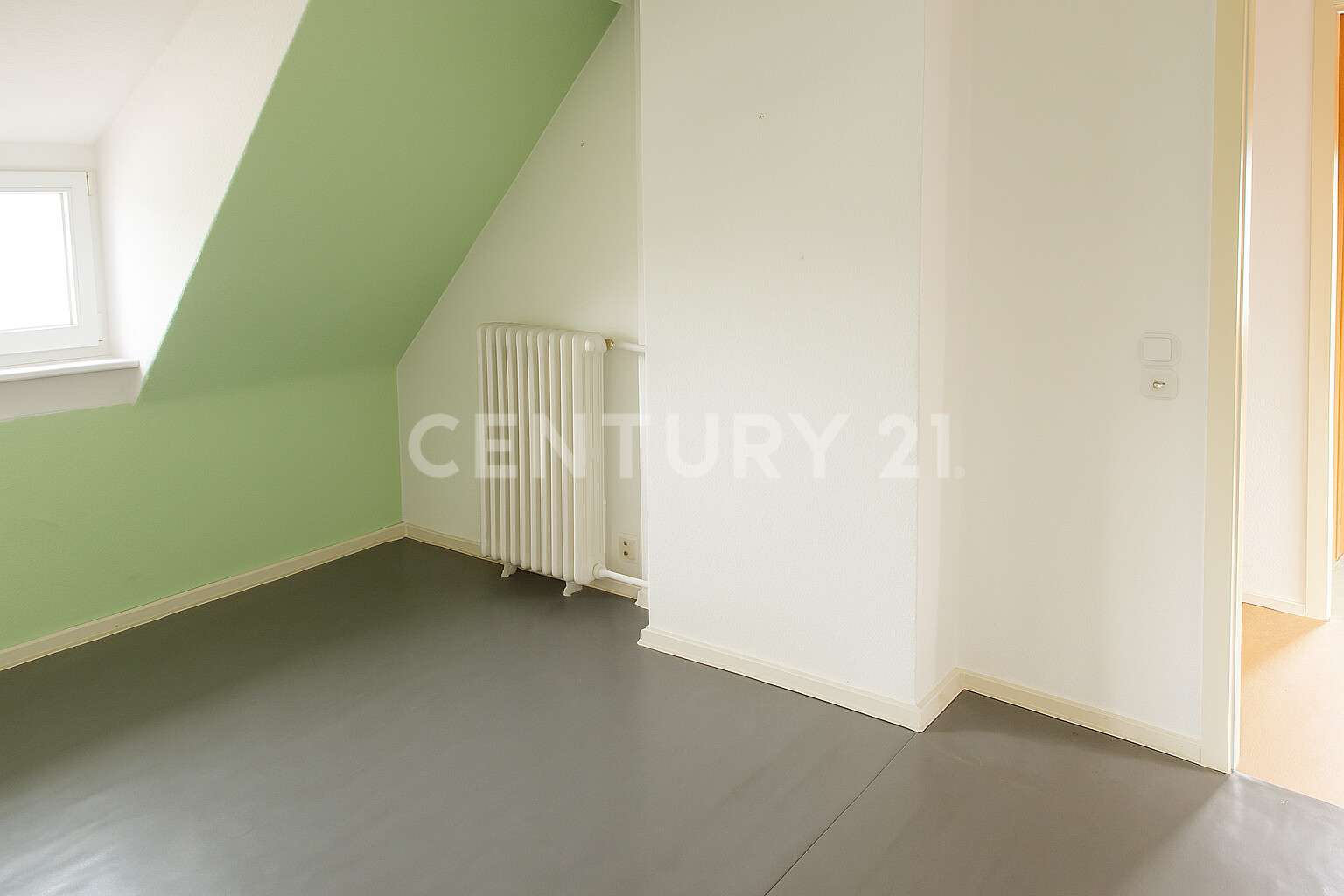 Immobilie in Niedergörsdorf - Charmante Doppelhaushälfte in ruhiger Wohngegend von Jüterbog - Bild 1