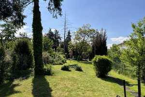Bezugsfreie, charmante Doppelhaushälfte mit tollem Sonnengarten in Top-Wohnlage Bonn-Hochkreuz. – Bonn – Vorschaubild 2
