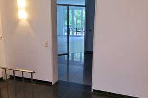 Schöne helle lichtdurchflutete Wohnung/Gewerbeeinheit in AC-Laurensberg mit Blick ins Grüne – Roermonderstr 386, 52072 Aachen – Vorschaubild 3