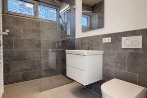 WOW - 4-Zimmer Wohnung im DG auf dem Neckarbogen – Die vollständige Adresse der Immobilie erhältst du vom Anbieter., 74076 Heilbronn, Heilbronn – Vorschaubild 6