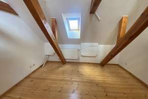 Außergewöhnliche Dachgeschosswohnung mit Galerie, Balkon und Balkencharme – Die vollständige Adresse der Immobilie erhältst du vom Anbieter., 14467 Nördliche Innenstadt, Potsdam – Vorschaubild 9