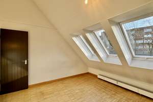 Großzügige Dachgeschoss-Maisonette-Galerie-Wohnung mit 4 Zimmer / 2 Balkone / renovierungsbedürftig – Robert-Stolz-Str. 13, 40470 Mörsenbroich, Düsseldorf – Vorschaubild 30
