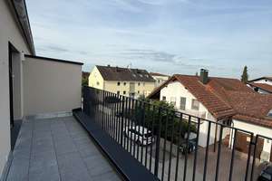 ERSTBEZUG: Exklusive 2-Zimmer Dachgeschosswohnung mit hochwertiger Einbauküche & Balkon in Mailing – Brunellenstraße 6-8, 85055 Mailing, Ingolstadt – Vorschaubild 6