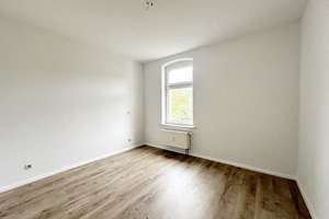 "Attraktive Kapitalanlage: Vermietete, renovierte 2-Zimmer-Wohnung mit Stellplatz und Gartennutzung" – Klopstockstraße 9, 9131 Ebersdorf, Chemnitz – Vorschaubild 9