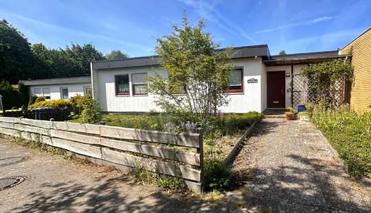 Bild von Barrierefreies Reihenhaus in Braunschweig mit Garten, Pool und Sauna