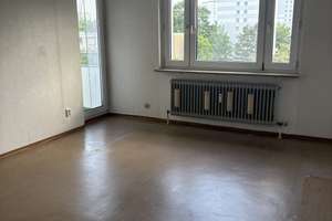 3-Zimmer-Eigentumswohnung in Nürnberg-Langwasser | 67,98 m² | 3. OG mit Süd-Balkon | Bezugsfrei | Pr – Neuselsbrunn 53, 90471 Langwasser Nordwest, Nürnberg – Vorschaubild 2