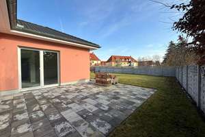 Einziehen und genießen! Stilvoller Wohlfühl- Bungalow mit Sonnenterrasse, Garten und Energieklasse A – Bachstraße 6b, 6766 Bitterfeld-Wolfen – Vorschaubild 30